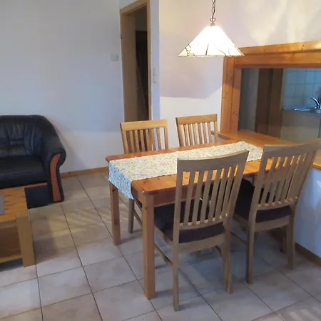 Vakantiehuis Mengshausen 3 Niederaula